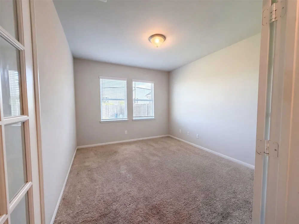 222 Ashley Way Alvin, TX 77511