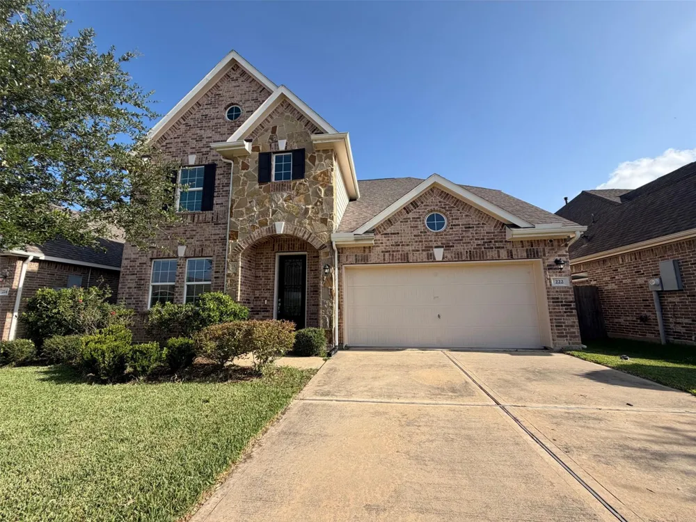 222 Ashley Way Alvin, TX 77511