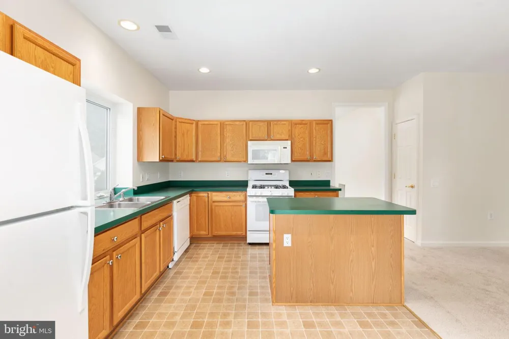 7 DAYTON CIRCLE Fredericksburg, VA 22406
