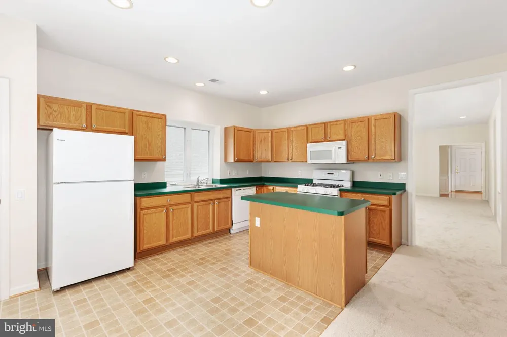 7 DAYTON CIRCLE Fredericksburg, VA 22406
