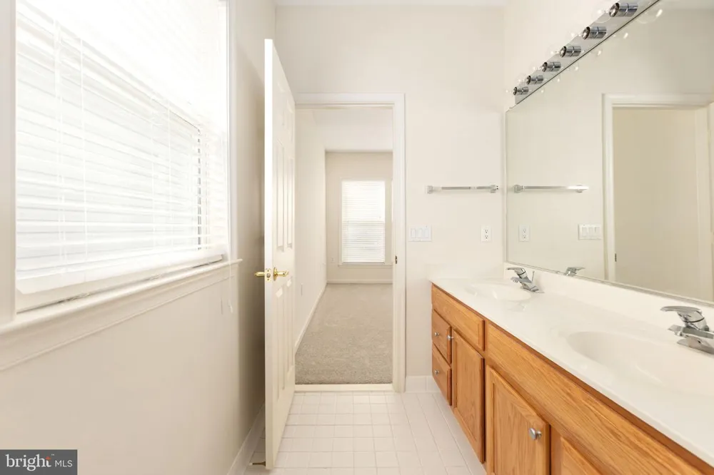 7 DAYTON CIRCLE Fredericksburg, VA 22406