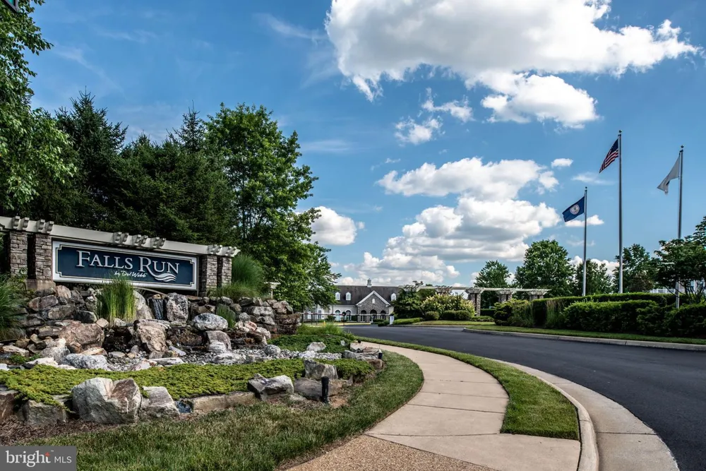 7 DAYTON CIRCLE Fredericksburg, VA 22406