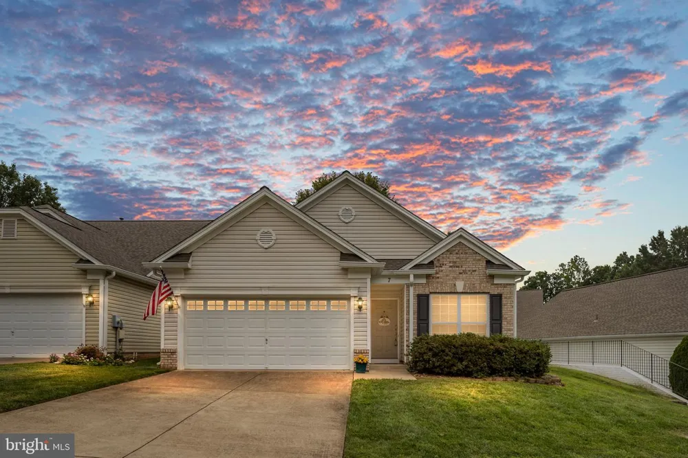 7 DAYTON CIRCLE Fredericksburg, VA 22406