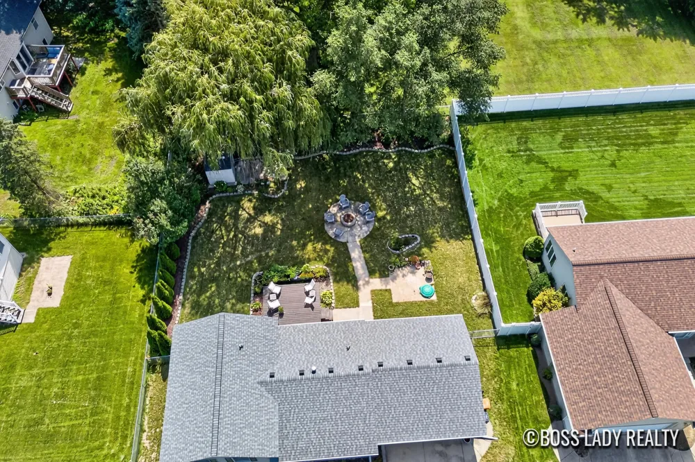 1476 Meadowview Street SW Wyoming, MI 49509