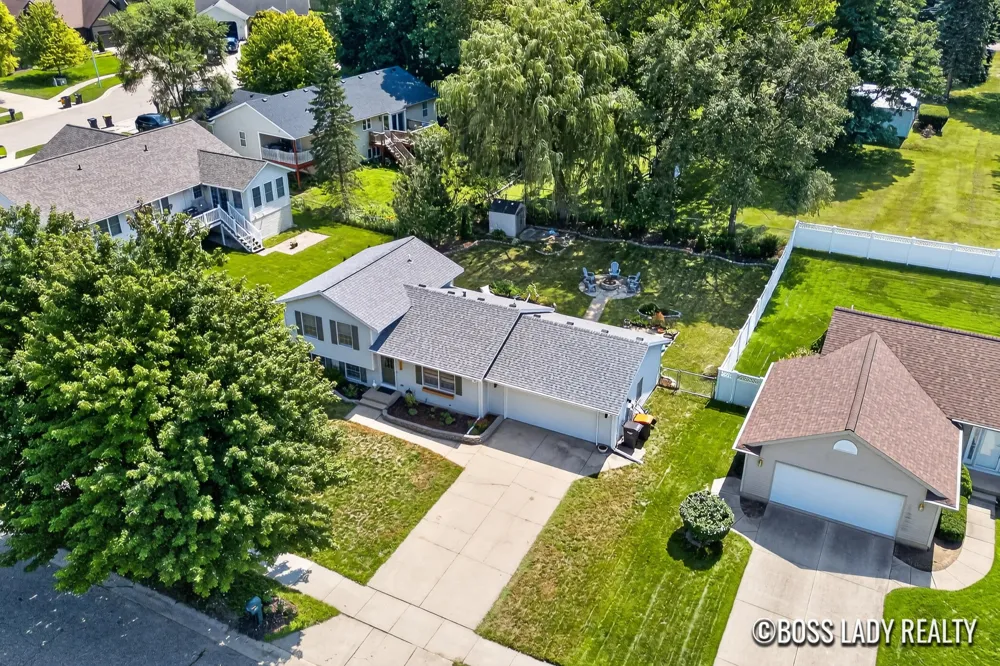 1476 Meadowview Street SW Wyoming, MI 49509