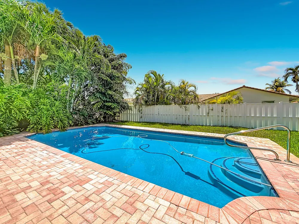 8300 NW 16TH STREET Coral Springs, FL 33071