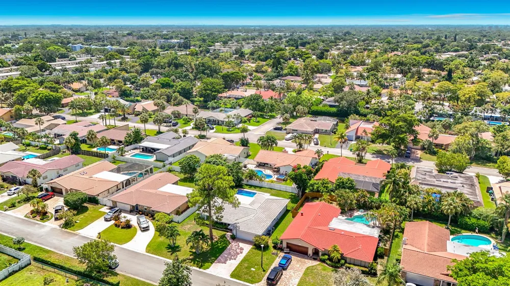 8300 NW 16TH STREET Coral Springs, FL 33071