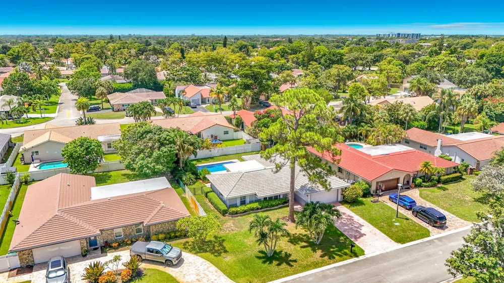 8300 NW 16TH STREET Coral Springs, FL 33071