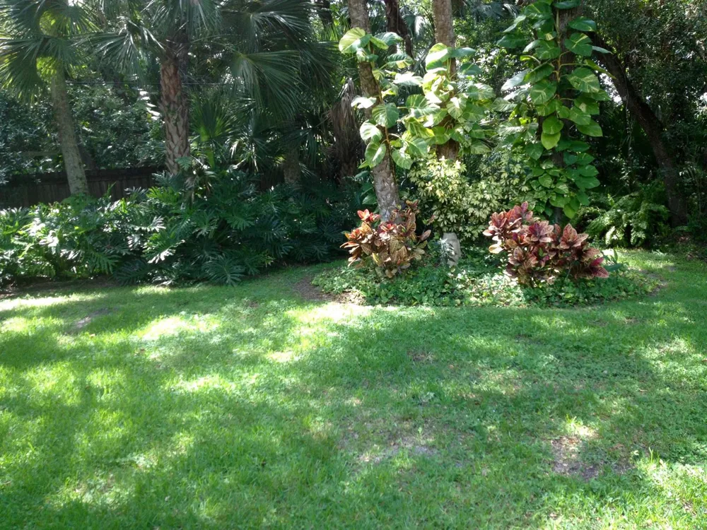 1927 SIXTY OAKS LANE Vero Beach, FL 32966