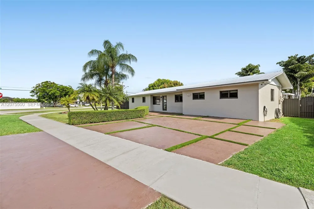 1391 NW 18th St Homestead, FL 33030