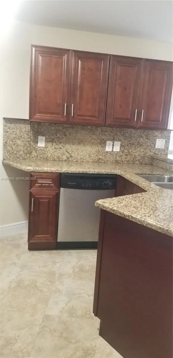 9999 Summerbreeze Dr #613 Sunrise, FL 33322