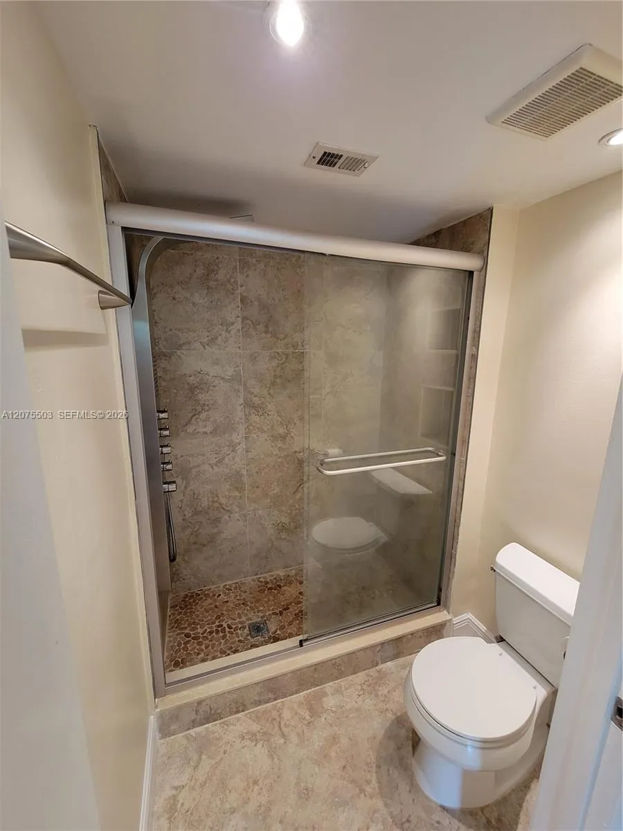 9999 Summerbreeze Dr #613 Sunrise, FL 33322