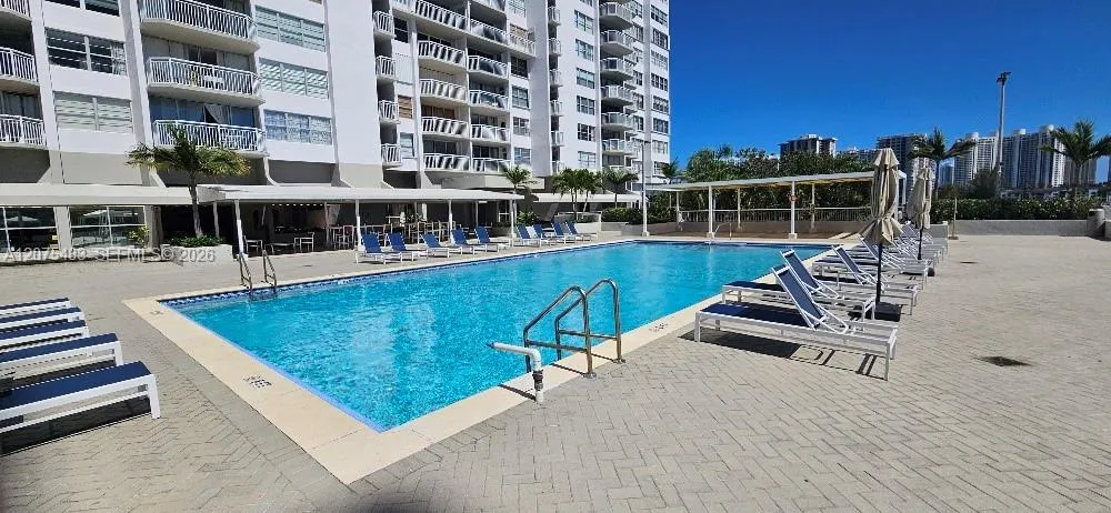 18021 Biscayne Blvd #1903 Aventura, FL 33160