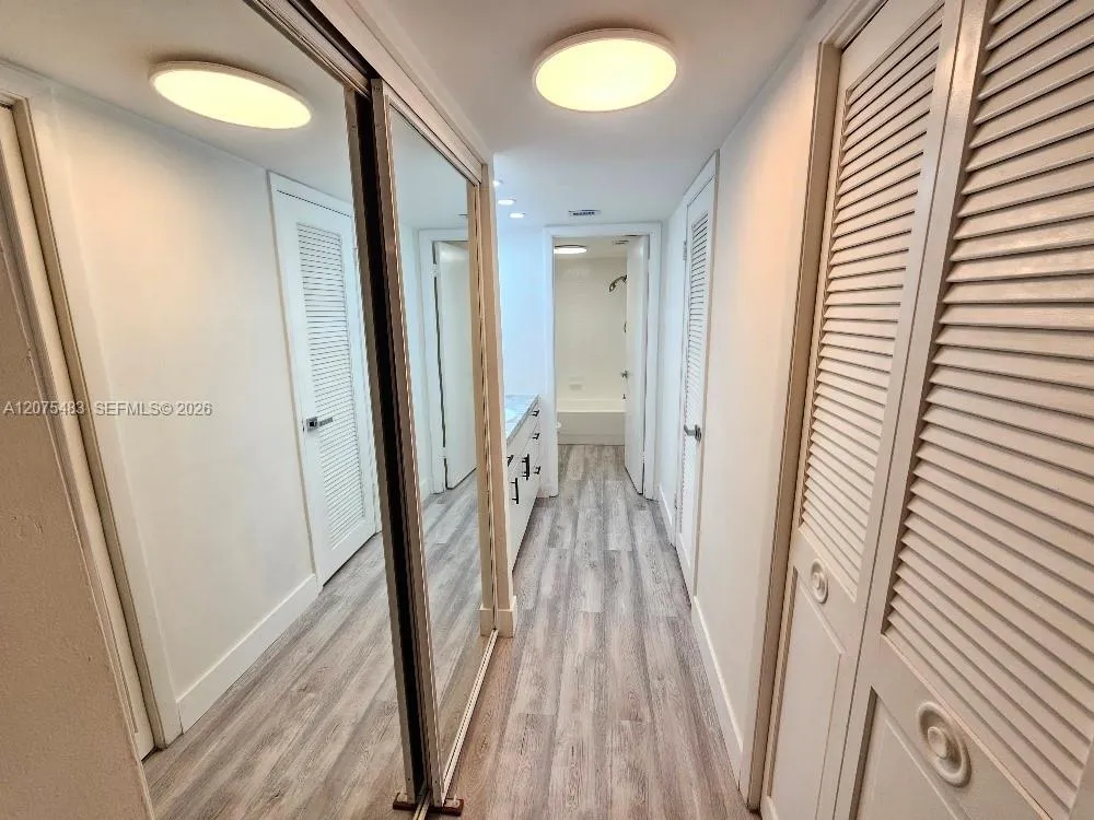 18021 Biscayne Blvd #1903 Aventura, FL 33160