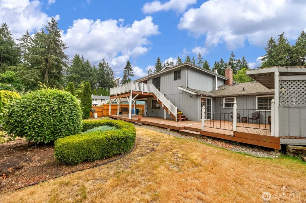 824 NE 194th Street Shoreline, WA 98155