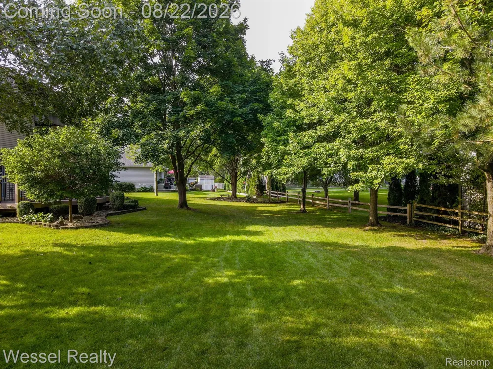 12211 Mentz Drive Bruce Township, MI 48065