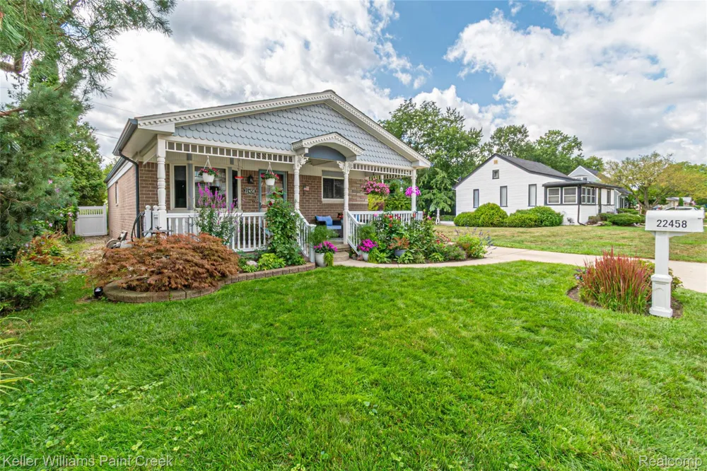 22458 Milner Street St Clair Shores City, MI 48081