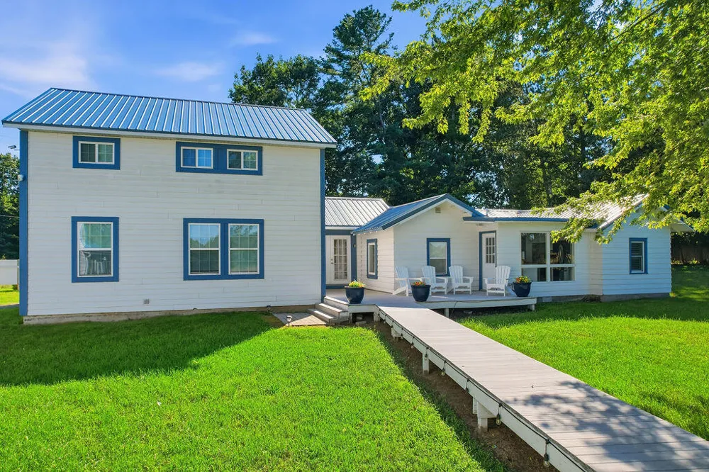 7095 Orchard Lake Drive Casco Township, MI 49090