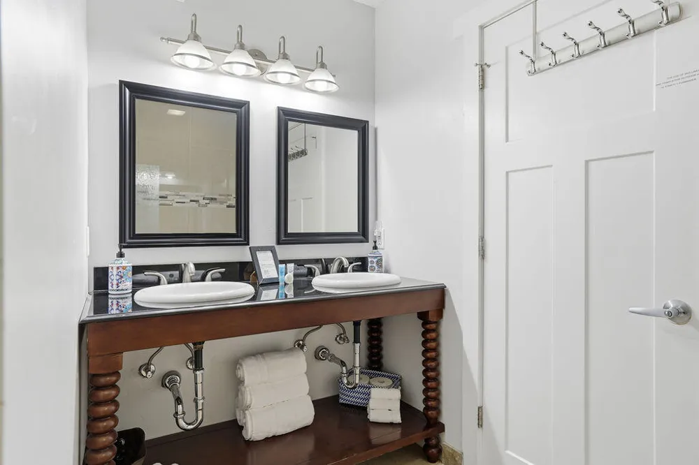 7095 Orchard Lake Drive Casco Township, MI 49090
