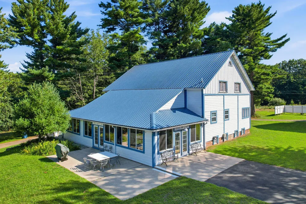 7095 Orchard Lake Drive Casco Township, MI 49090