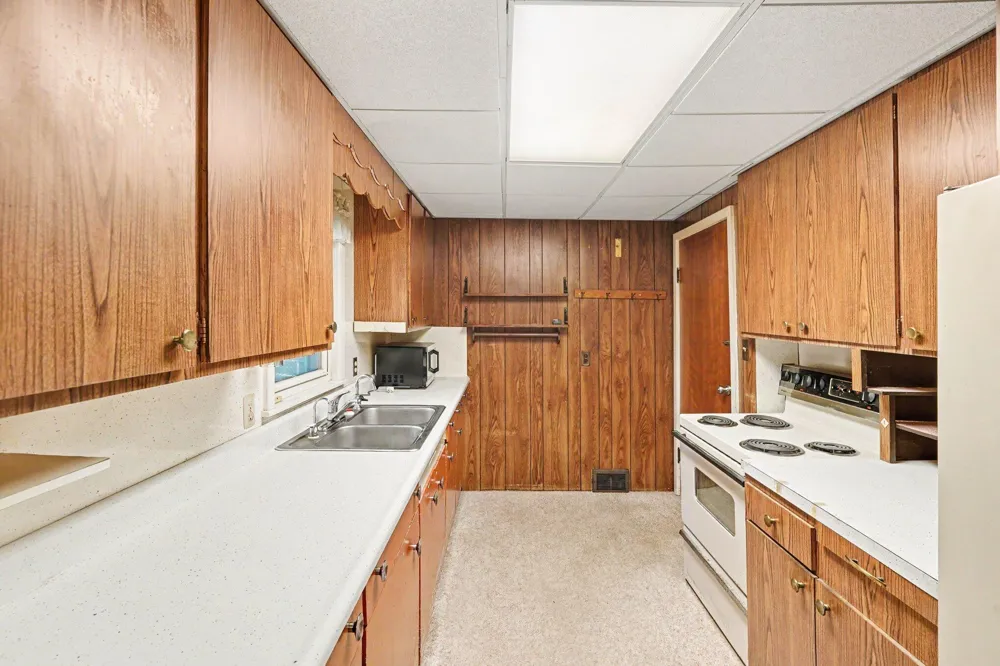 24 Allison Drive Battle Creek City, MI 49037