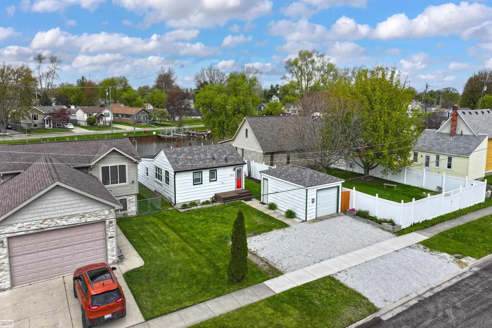 342 S Mary Street Marine City City, MI 48039
