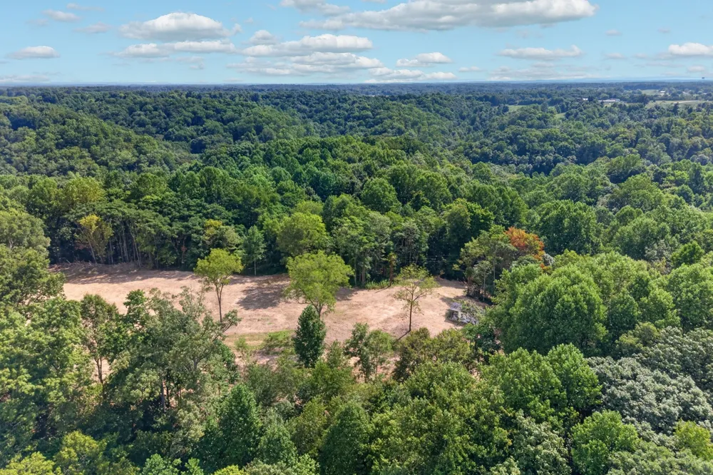 195 Hack Dyer Ln Bloomington Springs, TN 38545
