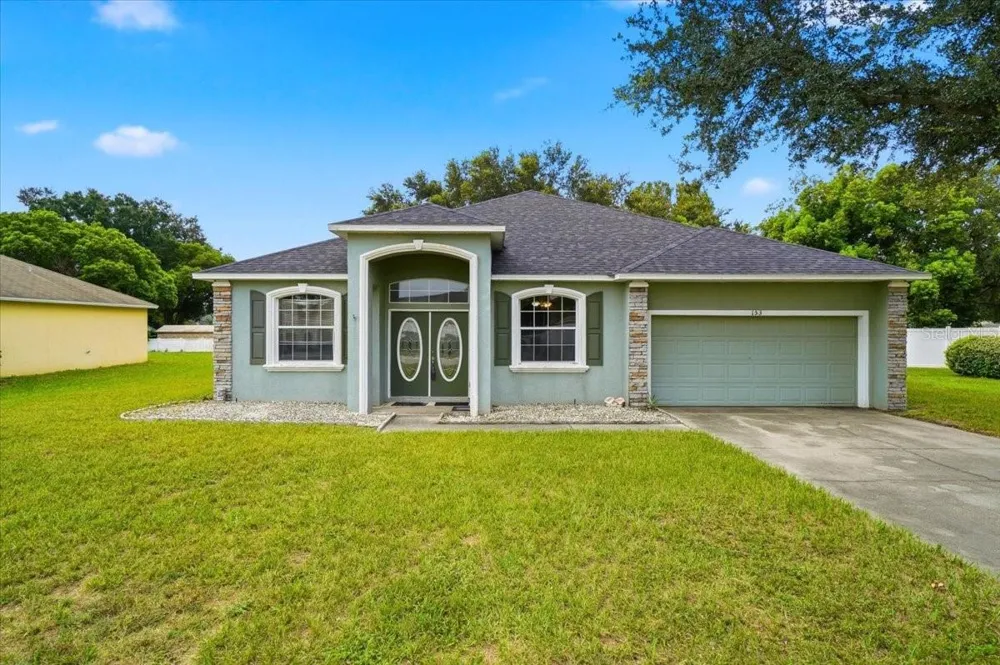 153 OAK CROSSING BOULEVARD Auburndale, FL 33823