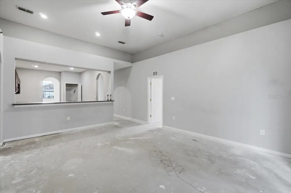 153 OAK CROSSING BOULEVARD Auburndale, FL 33823