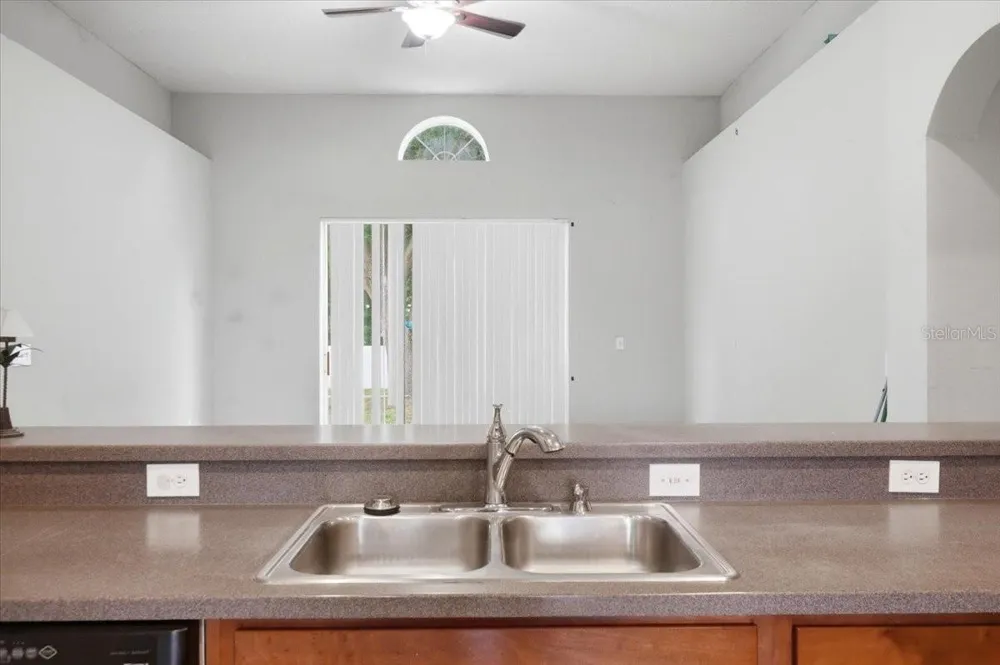 153 OAK CROSSING BOULEVARD Auburndale, FL 33823