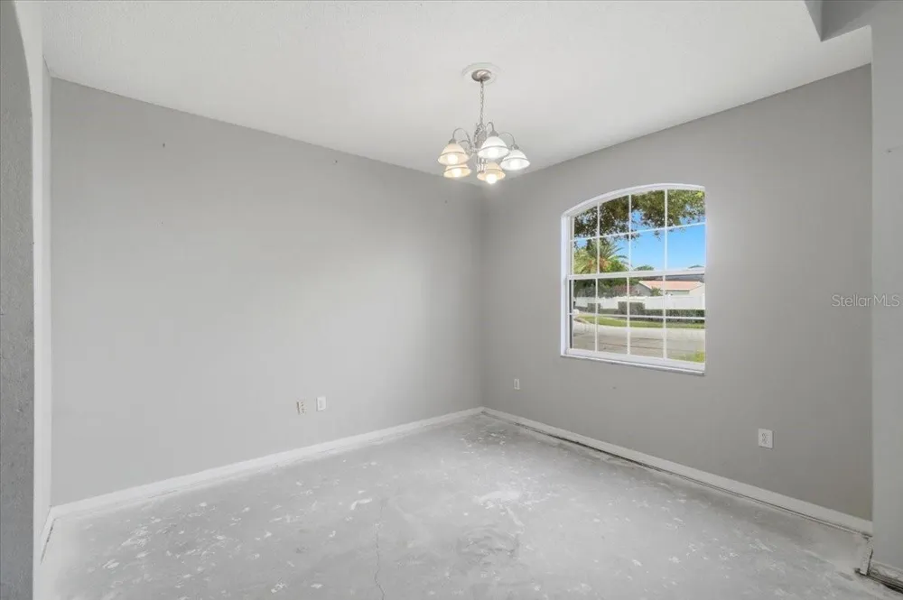 153 OAK CROSSING BOULEVARD Auburndale, FL 33823