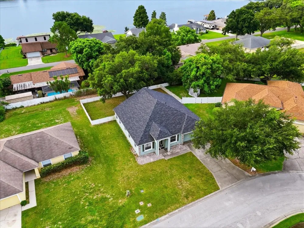 153 OAK CROSSING BOULEVARD Auburndale, FL 33823