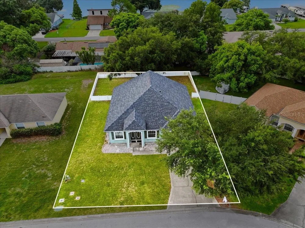 153 OAK CROSSING BOULEVARD Auburndale, FL 33823