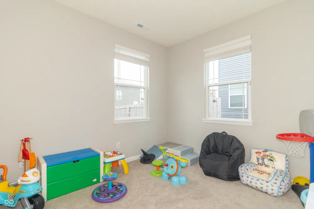 1852 Fairmount Drive Greenfield, IN 46140