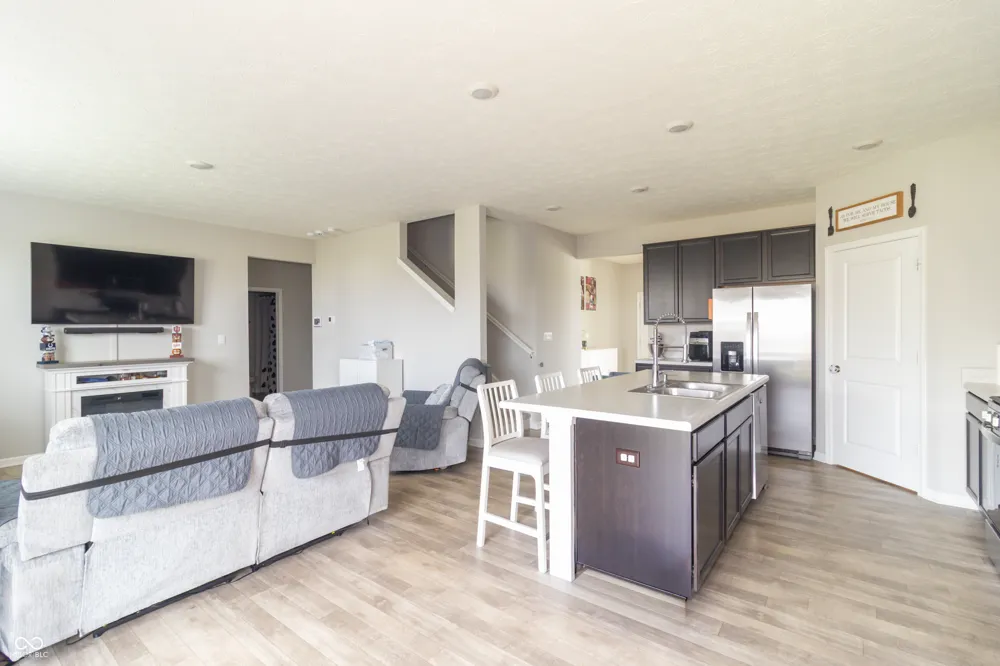 1852 Fairmount Drive Greenfield, IN 46140