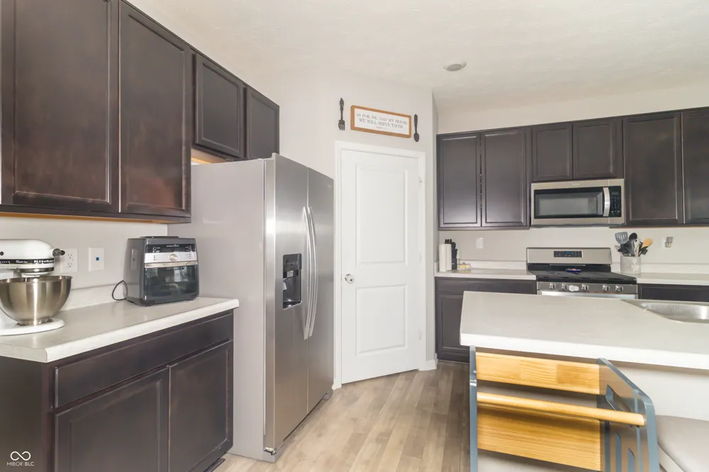 1852 Fairmount Drive Greenfield, IN 46140
