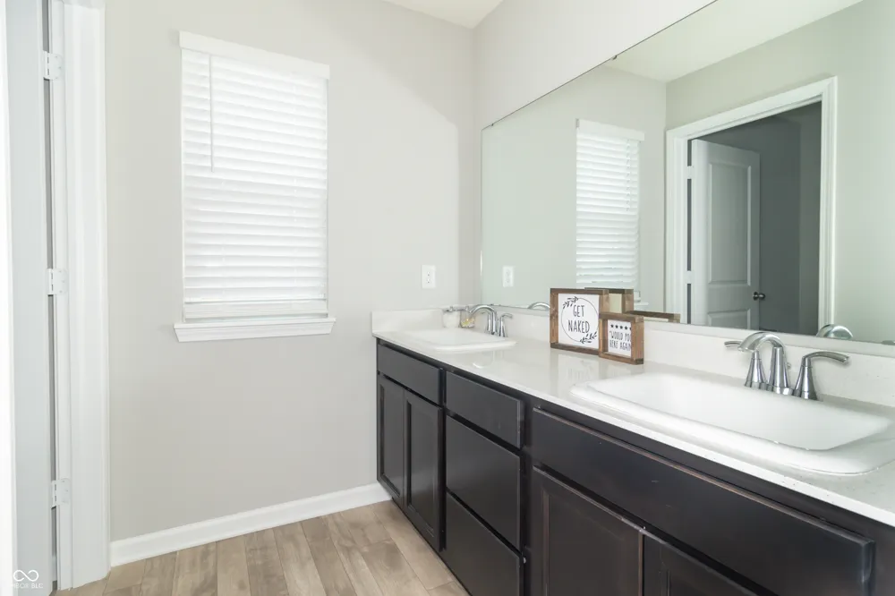 1852 Fairmount Drive Greenfield, IN 46140
