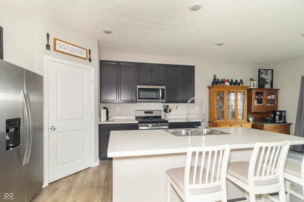 1852 Fairmount Drive Greenfield, IN 46140