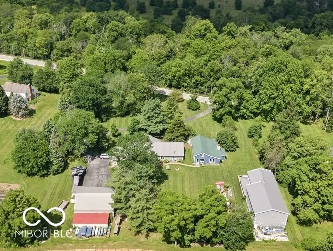 5805 E 800 S Zionsville, IN 46077