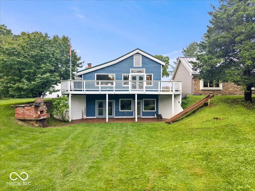 5805 E 800 S Zionsville, IN 46077
