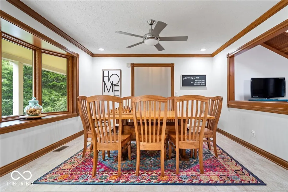5805 E 800 S Zionsville, IN 46077