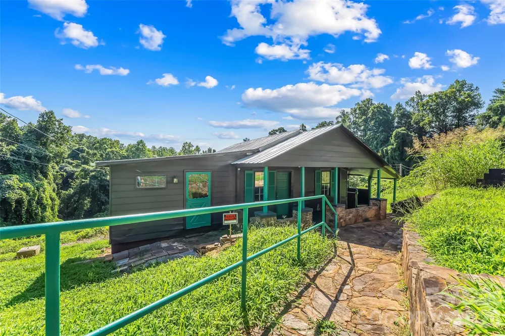 4576 St Pauls Church Road Morganton, NC 28655