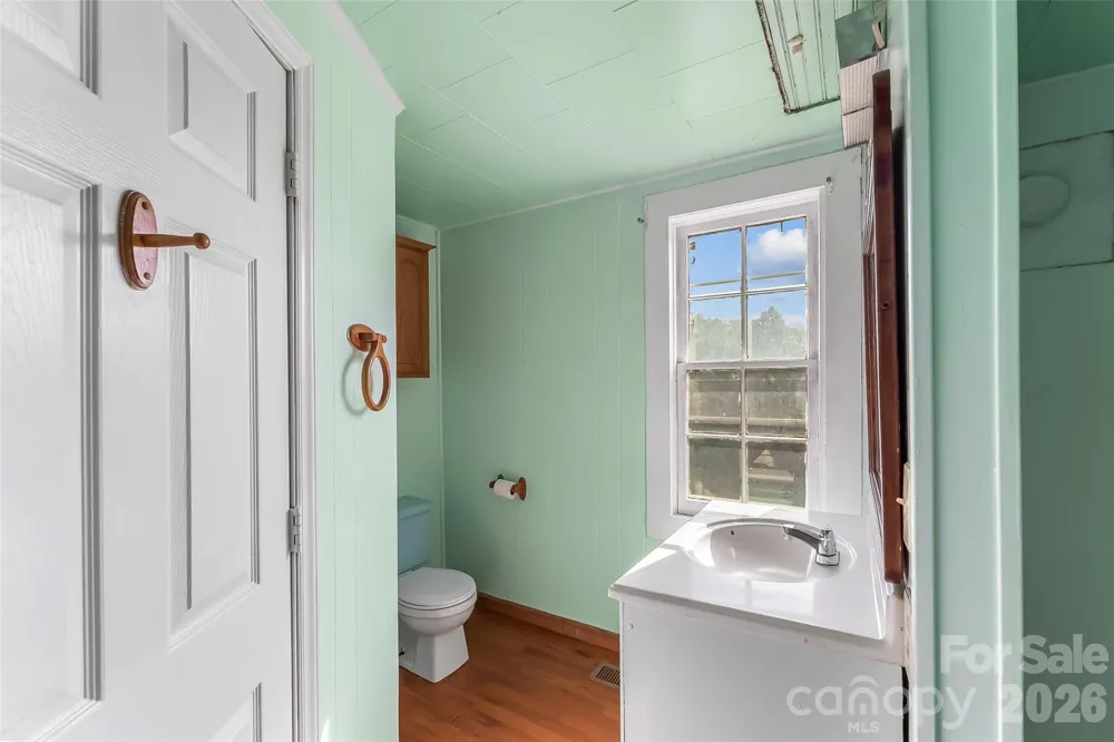 4576 St Pauls Church Road Morganton, NC 28655