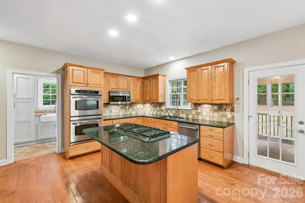 4123 Mountain Cove Drive Charlotte, NC 28216
