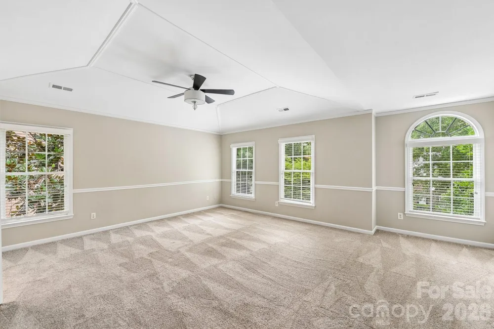 4123 Mountain Cove Drive Charlotte, NC 28216