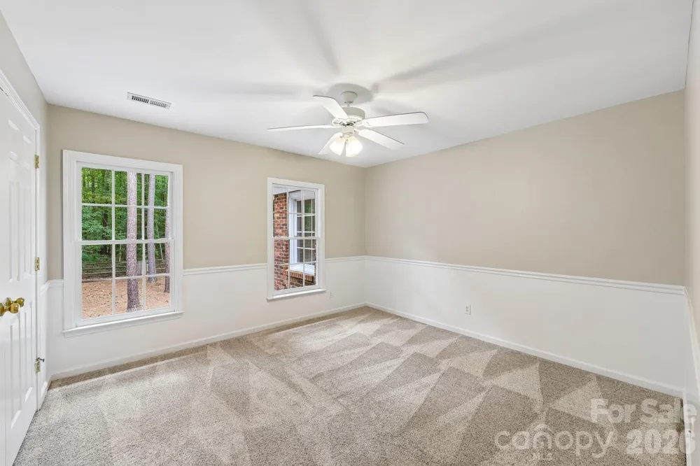4123 Mountain Cove Drive Charlotte, NC 28216