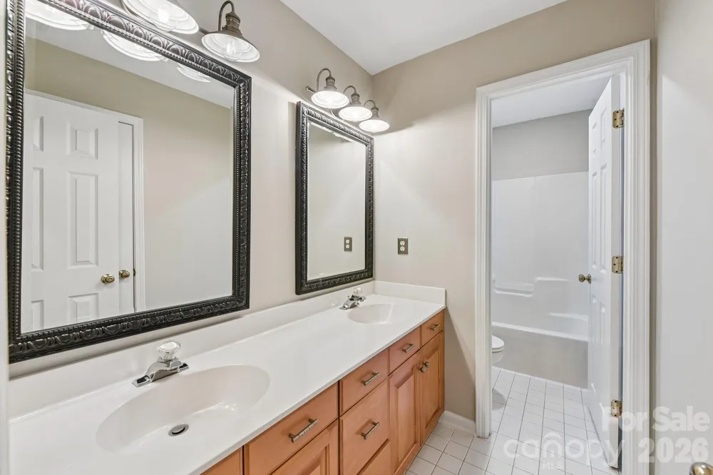 4123 Mountain Cove Drive Charlotte, NC 28216