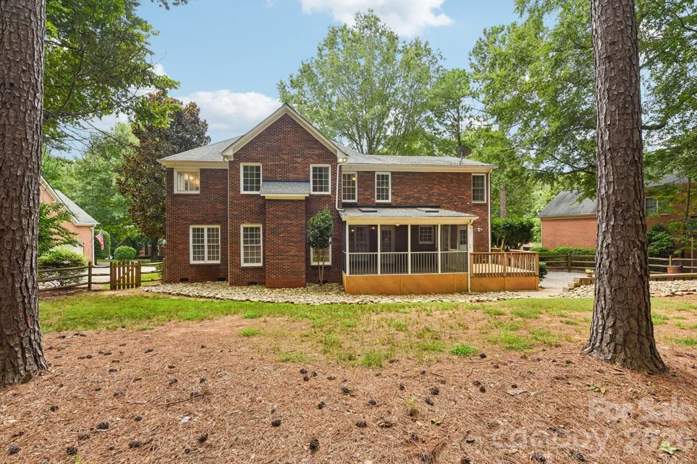 4123 Mountain Cove Drive Charlotte, NC 28216