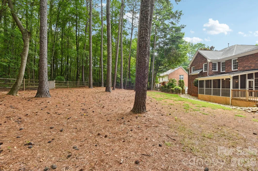 4123 Mountain Cove Drive Charlotte, NC 28216