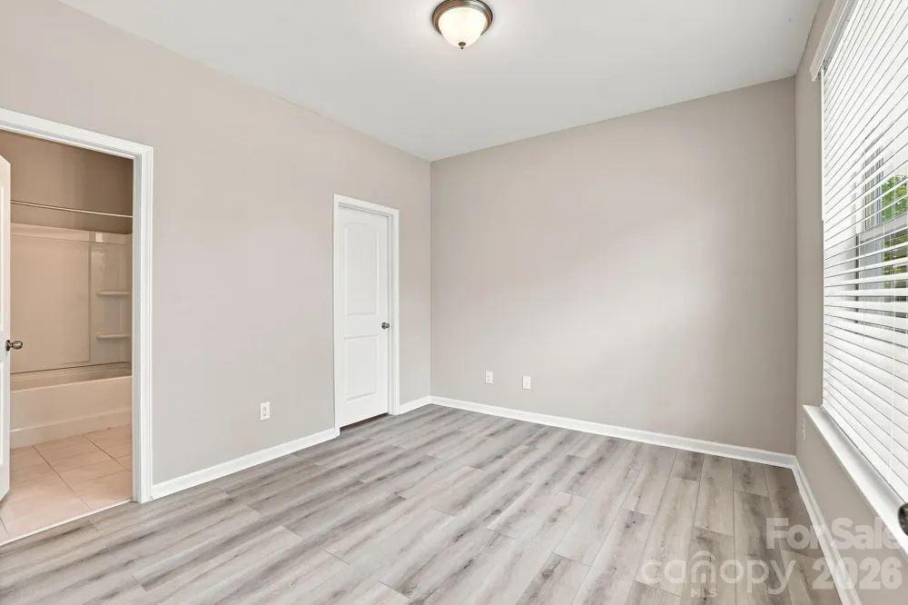 9604 Ainslie Downs Street Charlotte, NC 28273